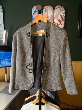 Women’s Coldwater Creek Gray Tweed Open-Front Jacket with Black Embroidered Trim